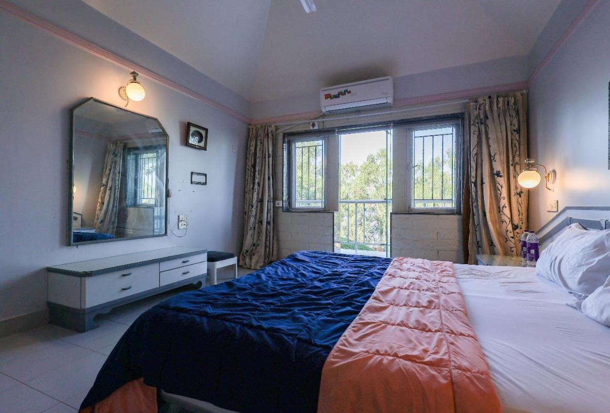 Valleycrest Villa With Swimming Pool ماهاباليشوار المظهر الخارجي الصورة