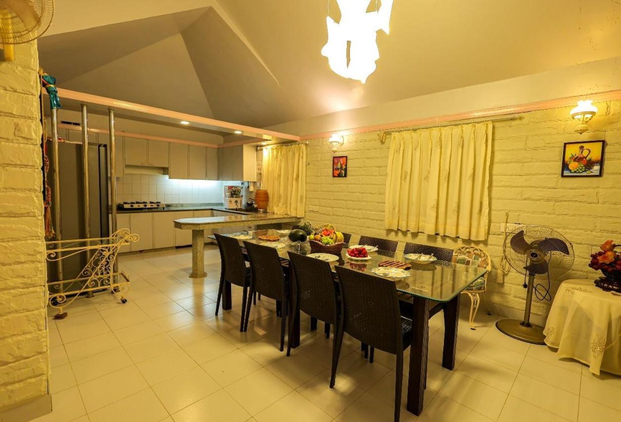 Valleycrest Villa With Swimming Pool ماهاباليشوار المظهر الخارجي الصورة
