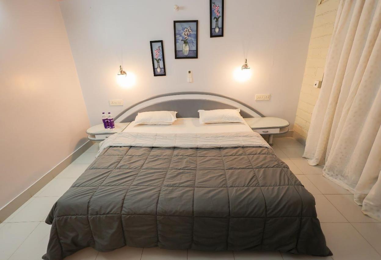 Valleycrest Villa With Swimming Pool ماهاباليشوار المظهر الخارجي الصورة
